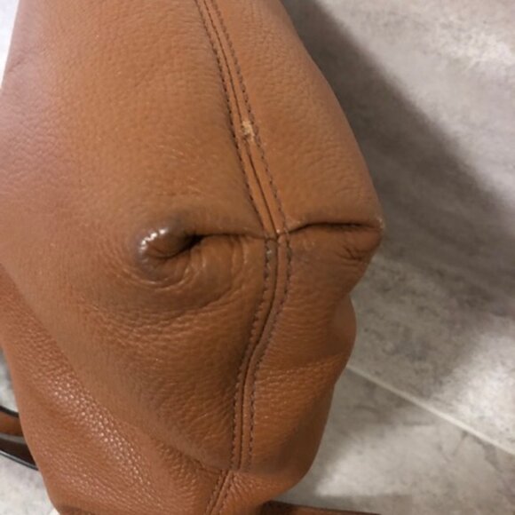 Michael Kors Leather Shoulder Bag - Picture 16 of 16